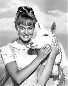 Debbie Watson (actress) Biography, Age, Height, Wife, Net Worth and Family