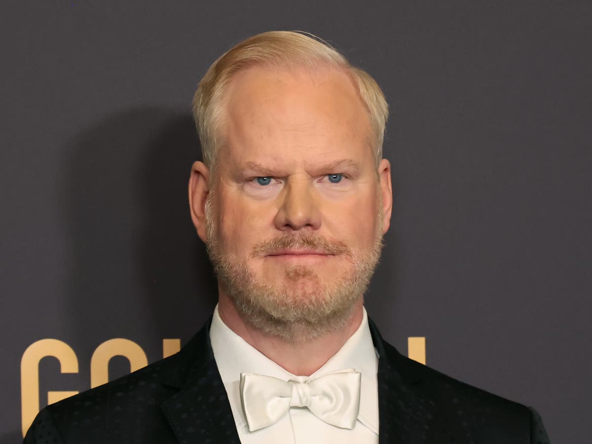 Jim Gaffigan addresses Jeffrey Epstein list in controversial Golden Globes joke