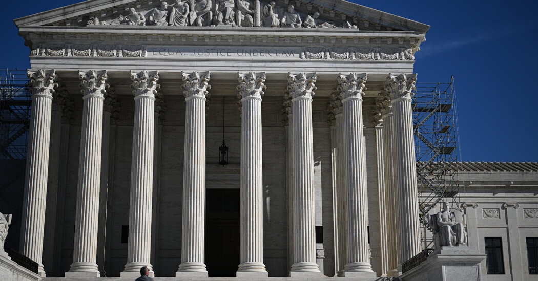 Justices to Decide Whether Trump Is Eligible for Colorado Ballot