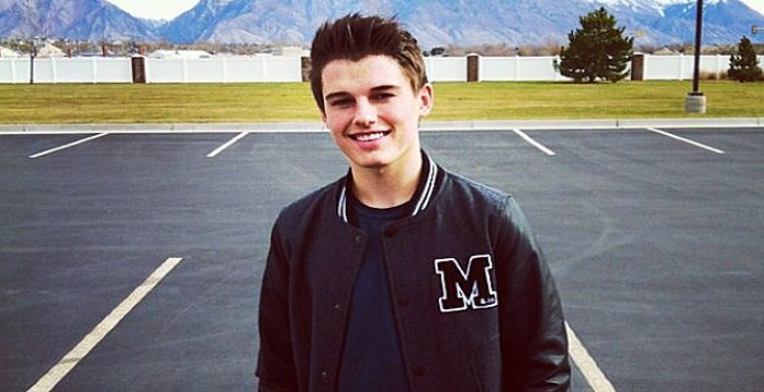 Kenny Holland Bio Bio, Early Life, Career, Net Worth and Salary