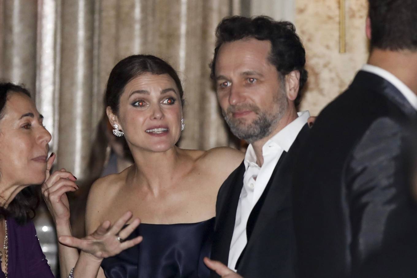 Keri Russell – Spotted at the Netflix after party in Downtown Los Angeles