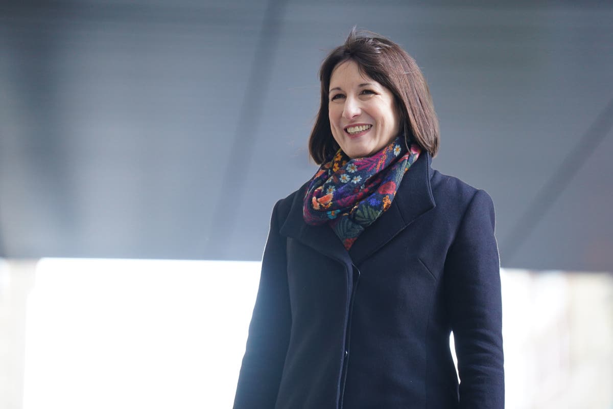 Labour backlash as Rachel Reeves says Starmer won’t cut bankers’ bonuses