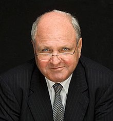 Mike Moore (New Zealand politician) Biography, Age, Height, Wife, Net Worth and Family