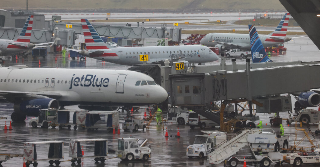 More Than 1,000 Flights Are Canceled as Extreme Weather Batters the U.S.