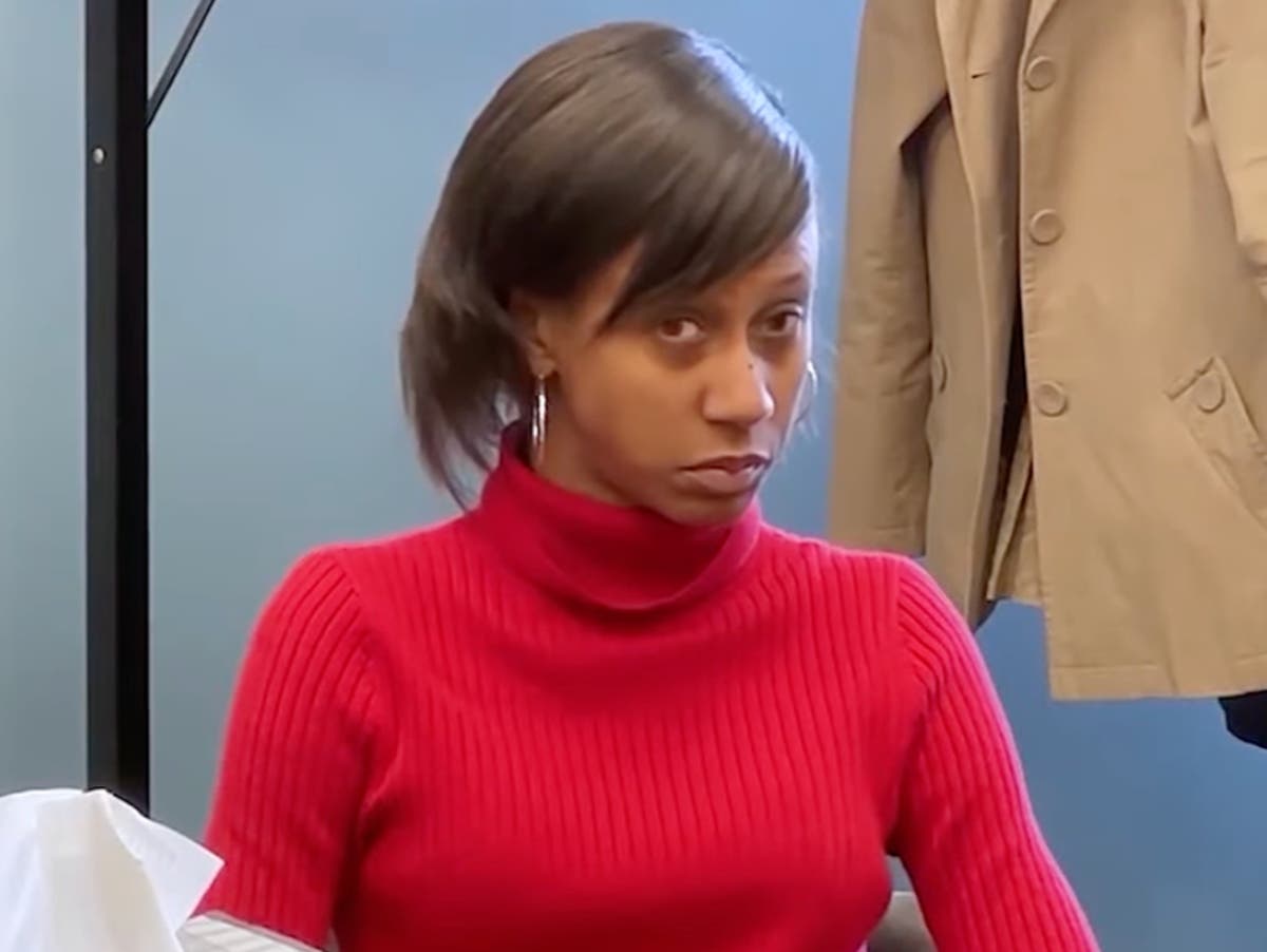 Ohio woman who miscarried in her toilet cleared of charges