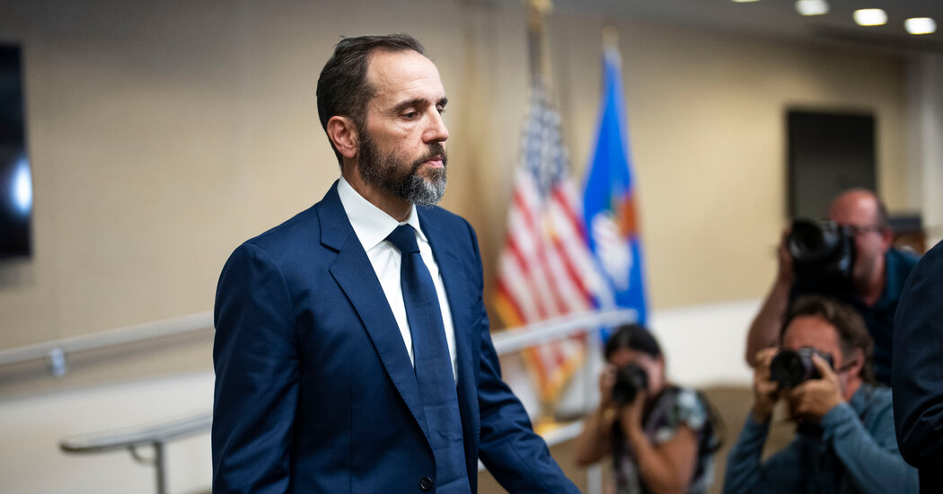 Prosecutors Push Back on Trump’s Contempt Claims in Election Case