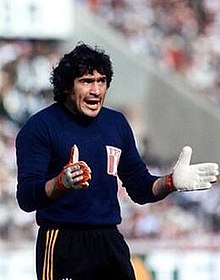 Ramón Quiroga Biography, Age, Height, Wife, Net Worth and Family