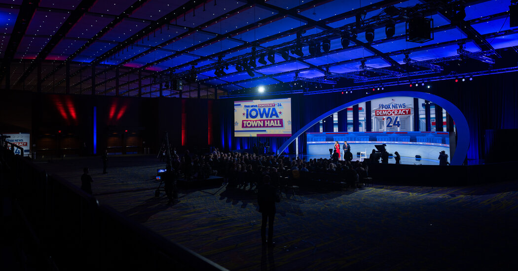 What to Watch at the Haley-DeSantis Debate and the Trump Town Hall