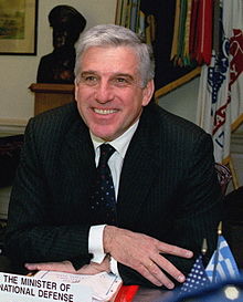 Yiannos Papantoniou Biography, Age, Height, Wife, Net Worth and Family