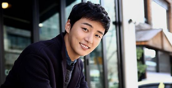 Yoon Shi-yoon Bio, Early Life, Career, Net Worth and Salary