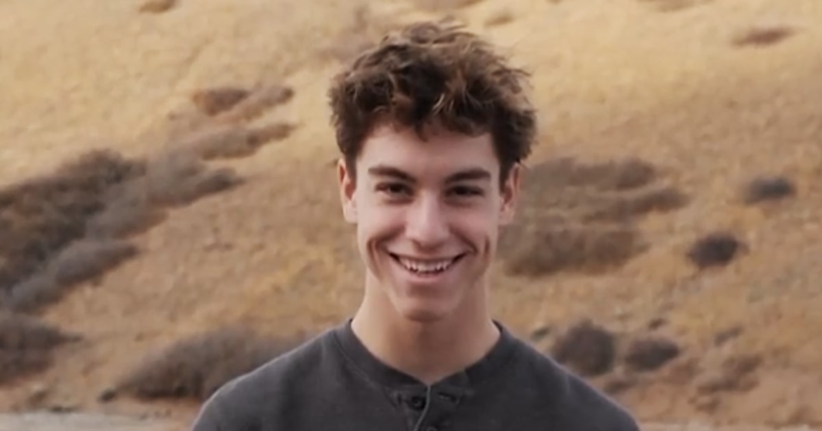 19-year-old man dies after falling from Utah cliff while taking photos