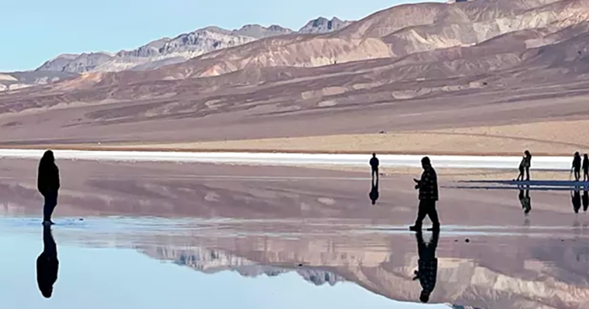 California rainstorms brought — and kept — a lake at Death Valley