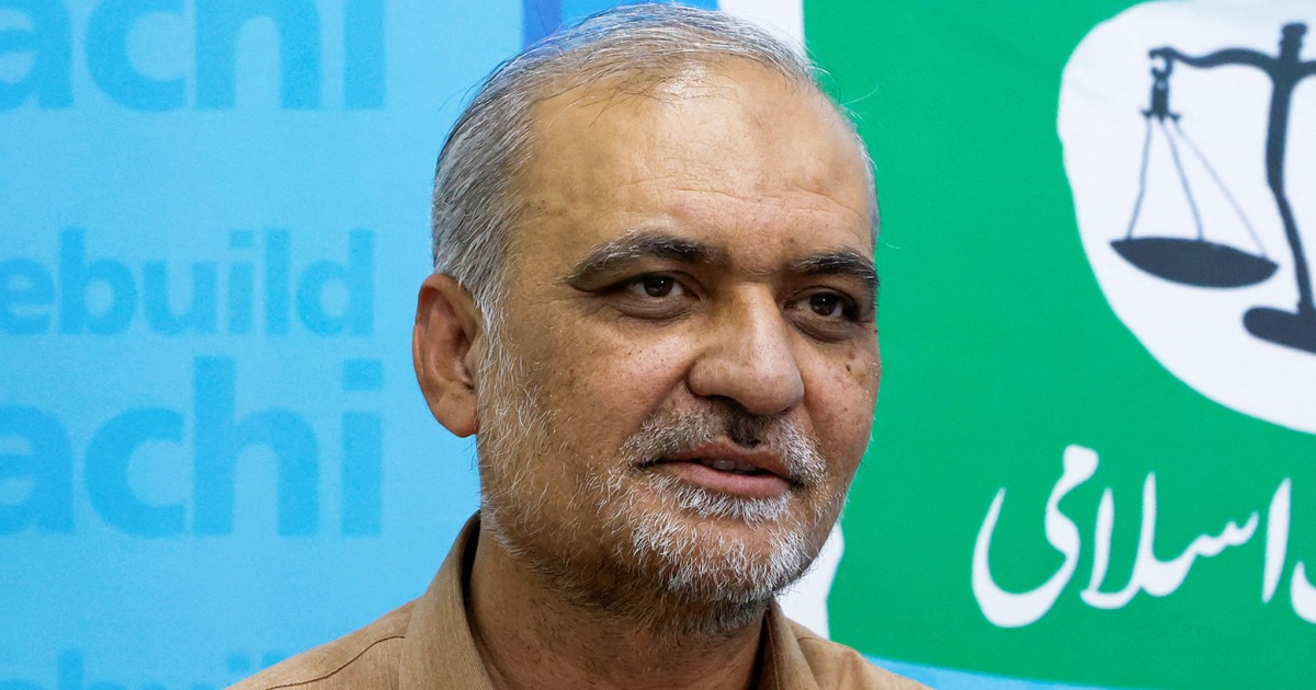 Pakistan politician gives up seat, saying vote was rigged in his favor