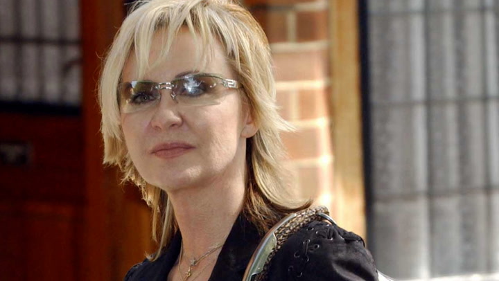 Lulu breaks down in tears on air after being left heartbroken by loss