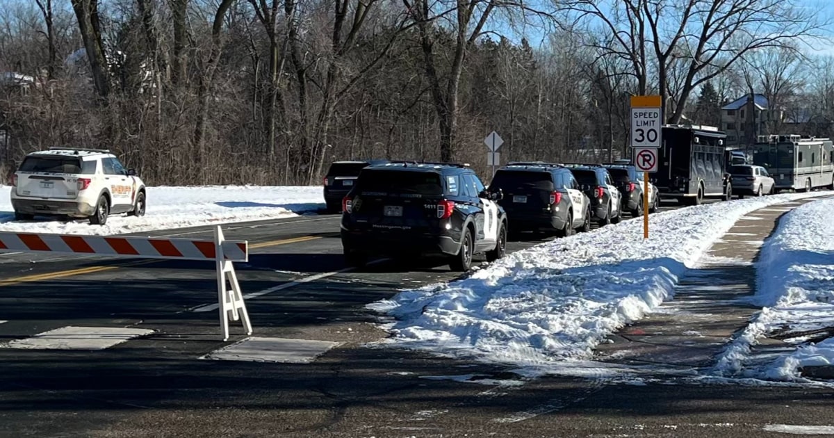 Heavy police presence at 'active scene' in Minnesota neighborhood
