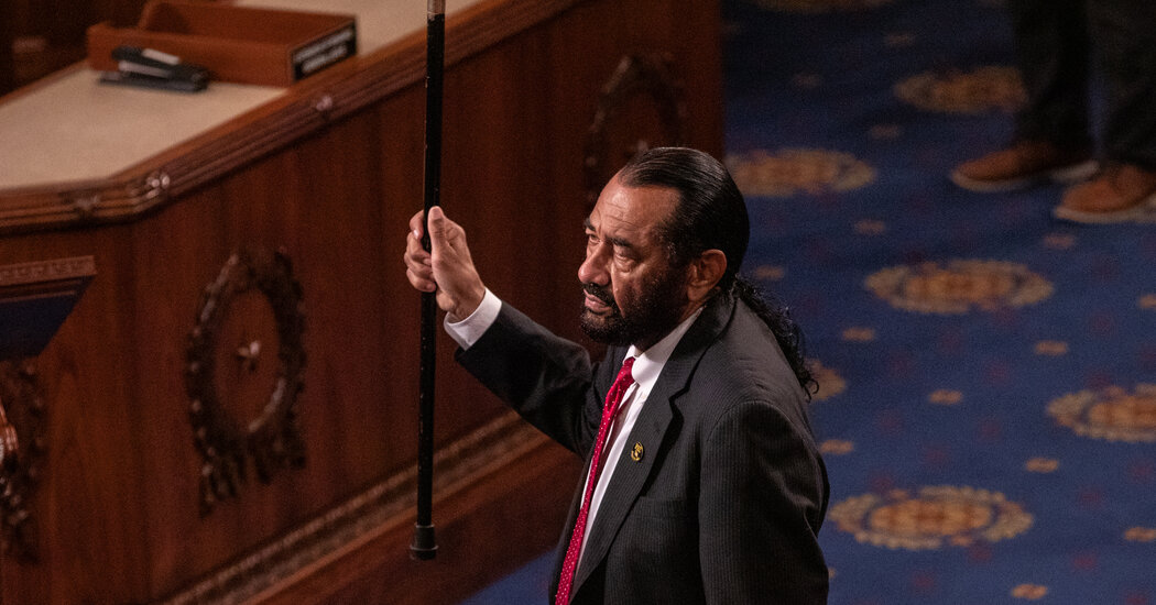 Al Green, in Hospital Garb, Delivers Vote to Kill Mayorkas Impeachment