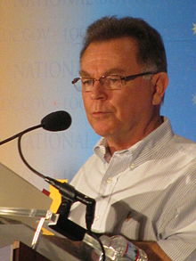 Alberto Ríos Biography, Age, Height, Wife, Net Worth and Family