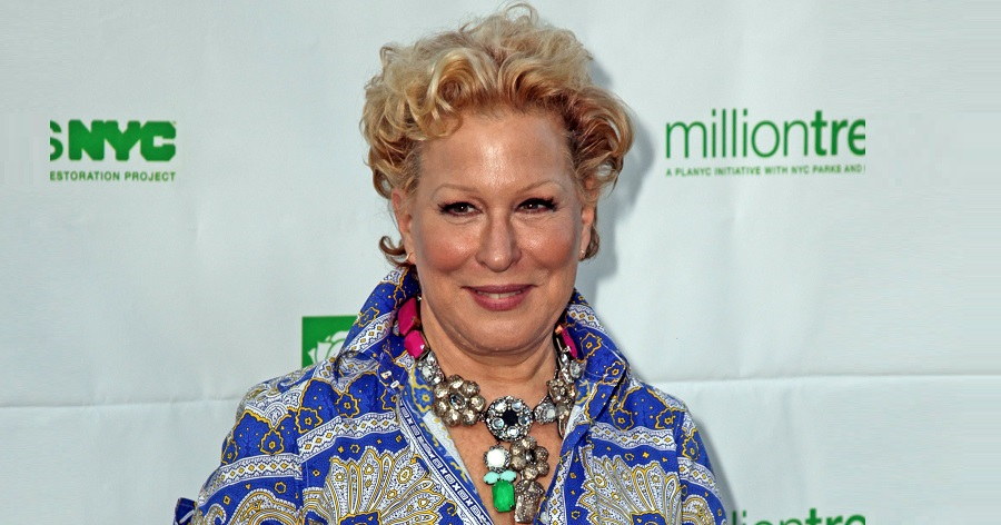 Bette Midler Bio, Early Life, Career, Net Worth and Salary