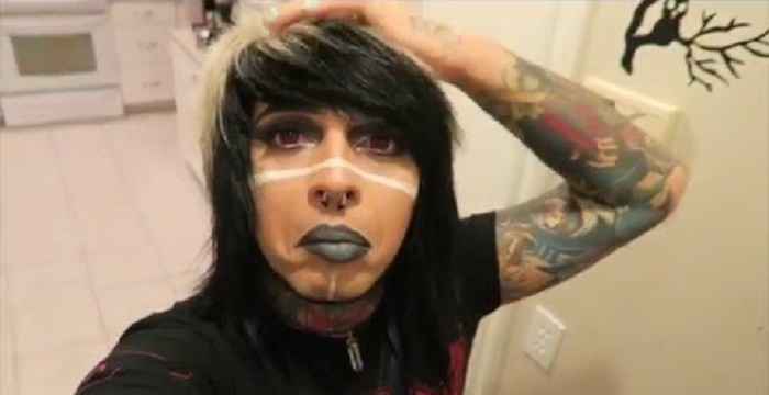 Dahvie Vanity Bio, Early Life, Career, Net Worth and Salary