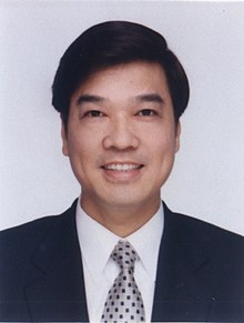 Daniel Hwang Biography, Age, Height, Wife, Net Worth and Family