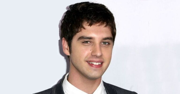 David Lambert Bio, Early Life, Career, Net Worth and Salary