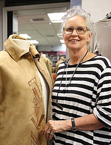 Elizabeth Whiting Biography, Age, Height, Wife, Net Worth and Family