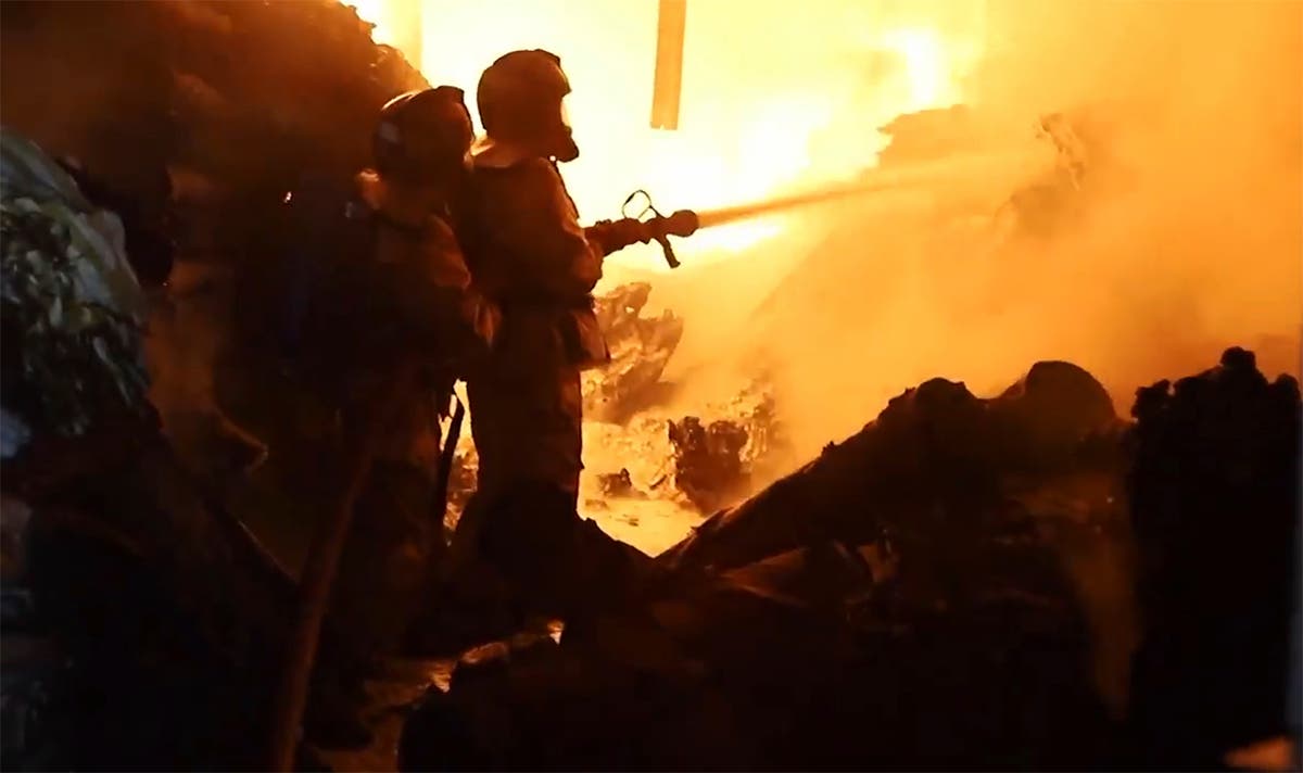 Fire from gas explosion in Nairobi kills two people and injures hundreds