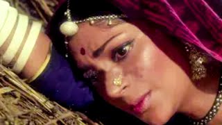 Ja Re Pawaniya Piya Ke Des Ja Lyrics
Asha Bhosle