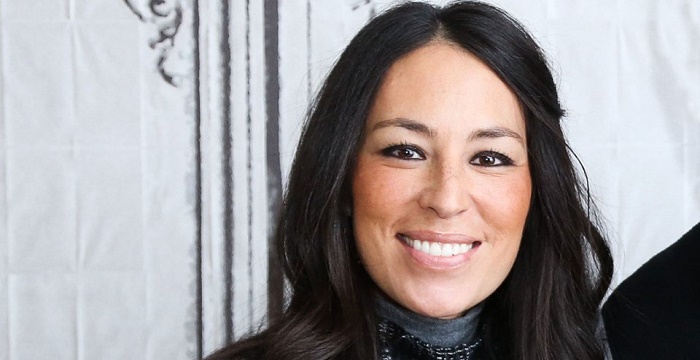 Joanna Gaines Bio, Early Life, Career, Net Worth and Salary