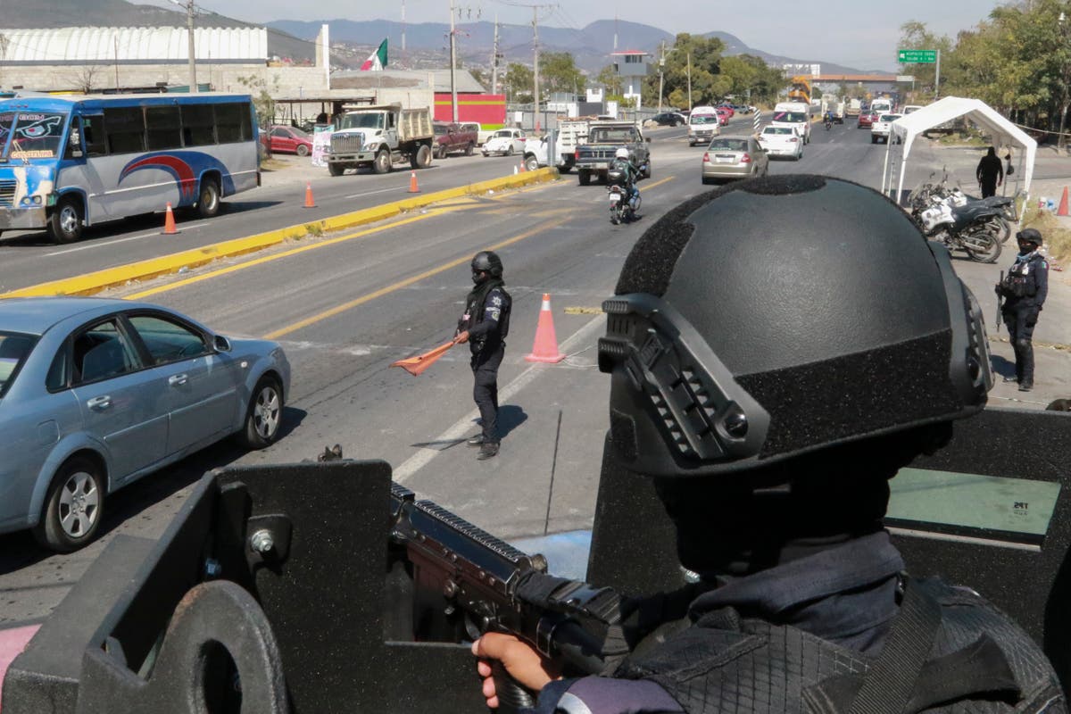 Mexican church officials have helped arrange a truce between 2 warring drug cartels