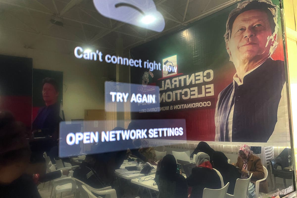 Pakistan elections: Vote counting underway in polls hit by violence