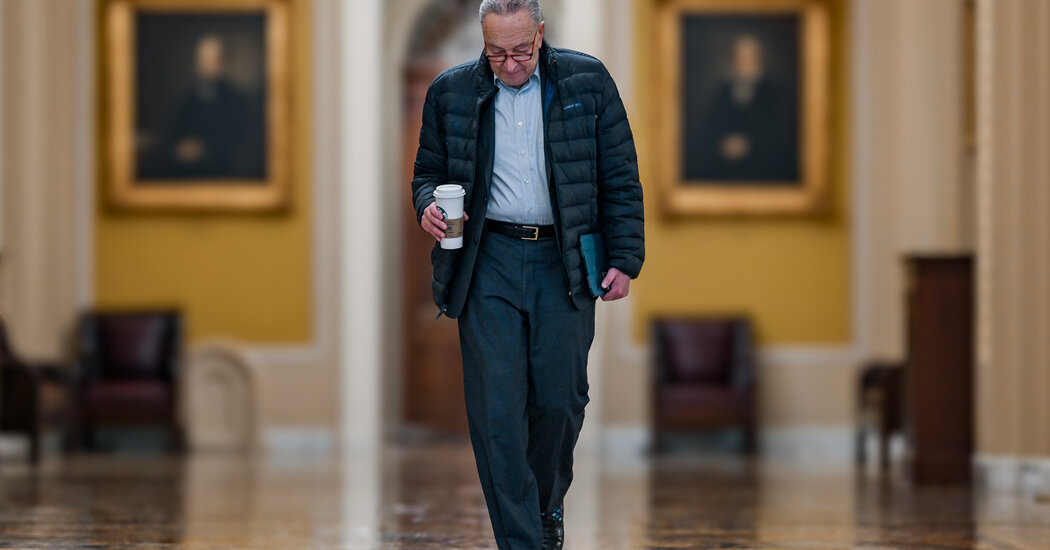 Senators Work Into Weekend on Ukraine and Israel Bill as G.O.P. Slows Progress