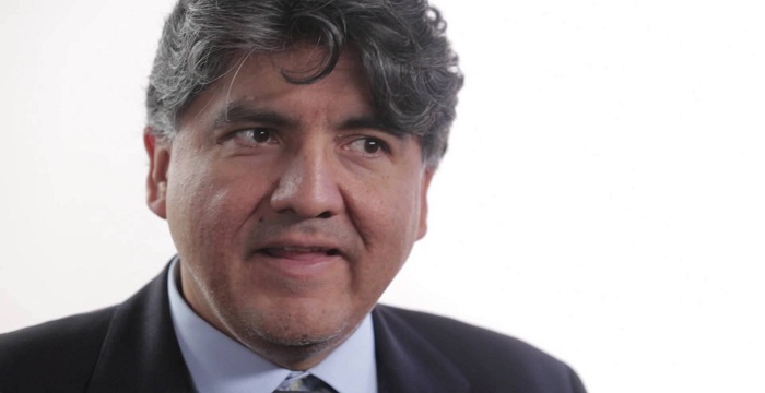 Sherman Alexie Bio, Early Life, Career, Net Worth and Salary