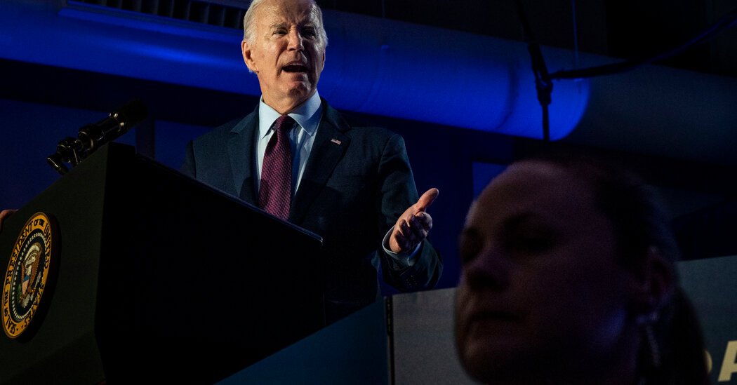 Trump Couldn’t Shut Down the Border. Can Biden?