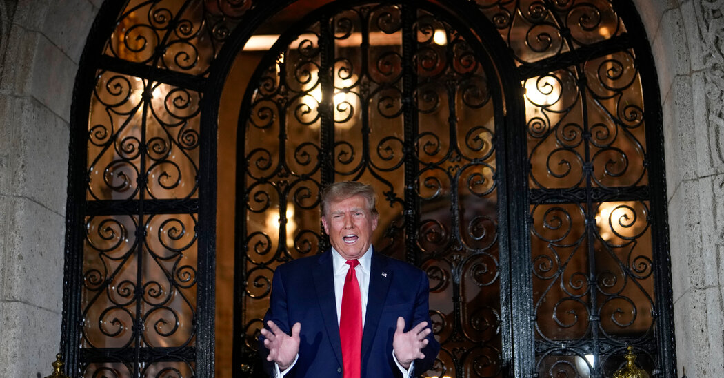 Trump Seeks to Dismiss Classified Documents Case