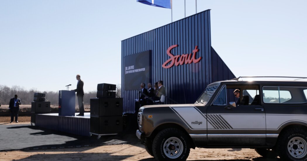 Volkswagen Leans on Electric Vehicles and Nostalgia to Grow in U.S.