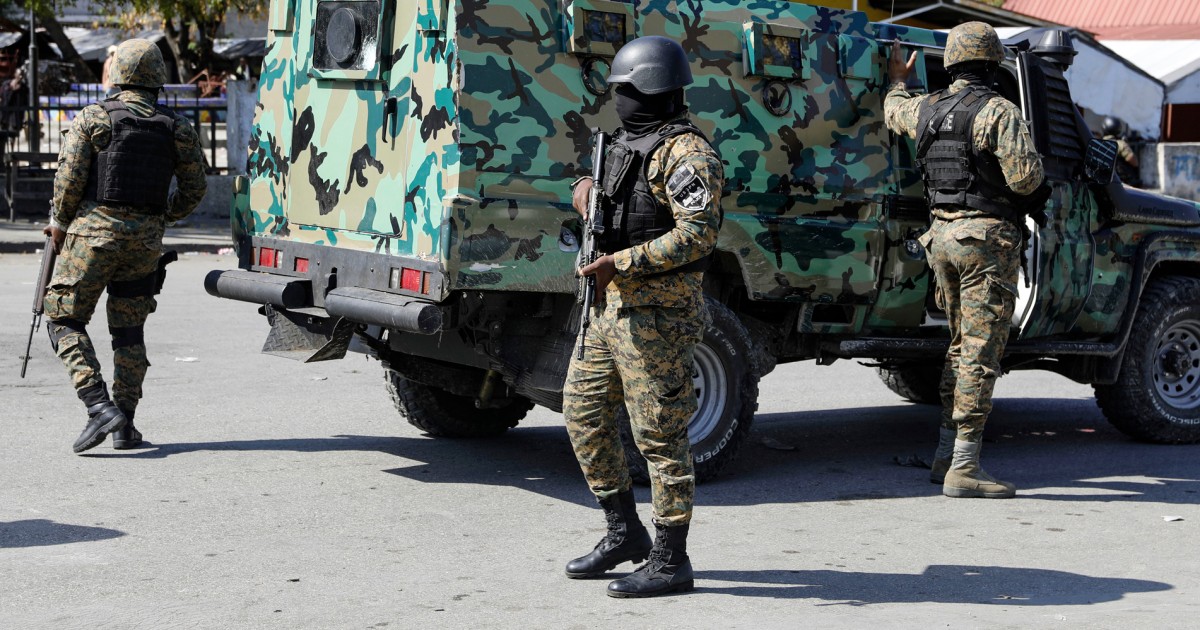 Gangs attack police stations in Haiti as Caribbean leaders call an emergency meeting Monday
