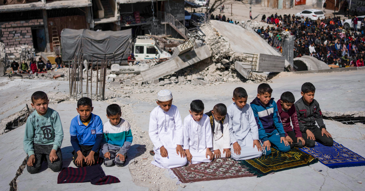 Ramadan in Gaza: Palestinians fast amid war, devastation and looming famine