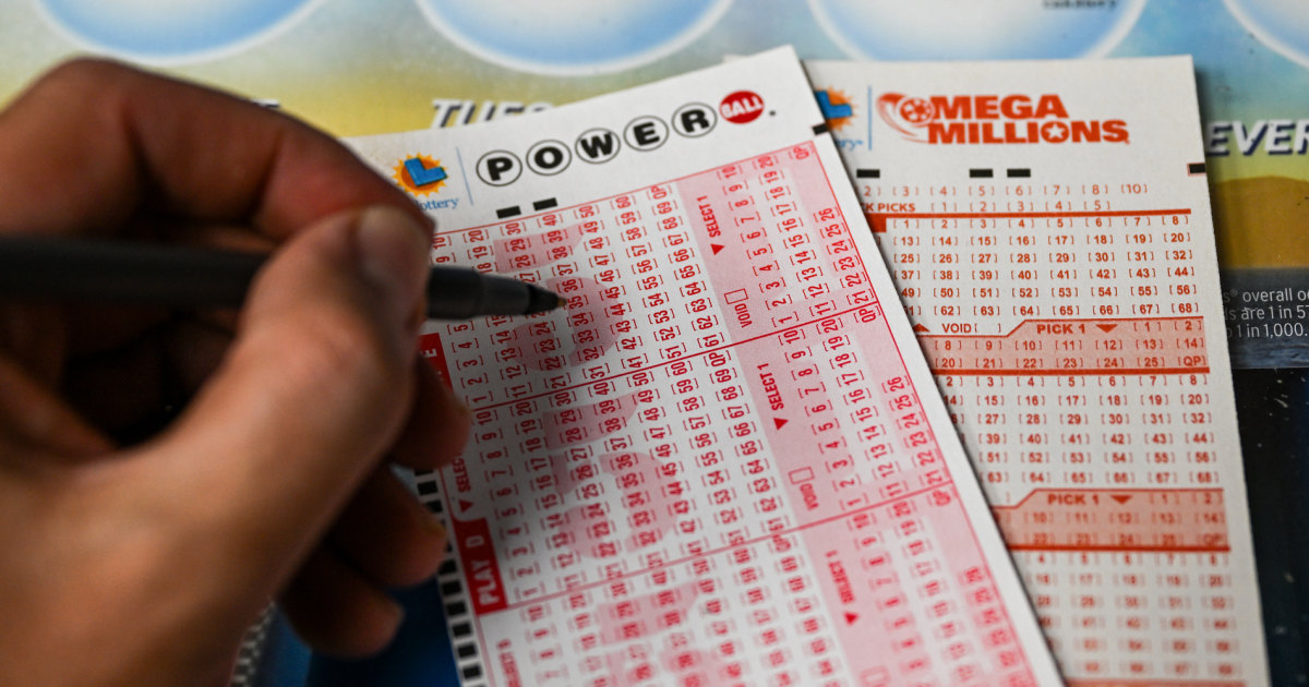 Powerball and Mega Millions jackpots now at a combined $1.9 billion