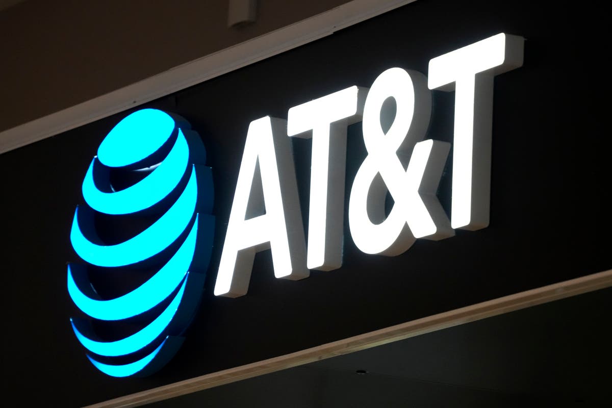 AT&T notifies users and resets passcodes after theft of personal data online