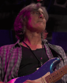 Allen Hinds Biography, Age, Height, Wife, Net Worth and Family