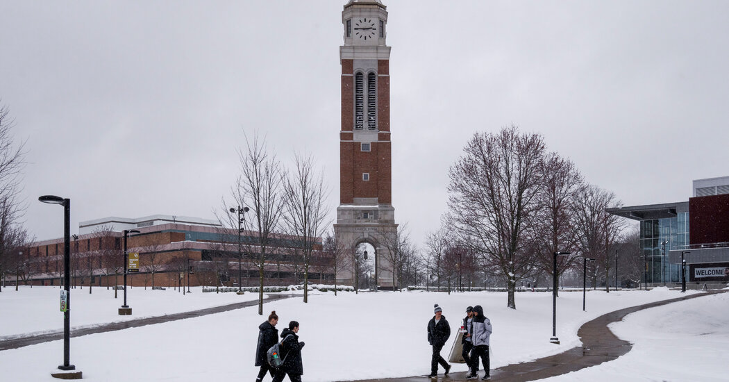 At Oakland University, Students and Alumni Bask in the N.C.A.A. Spotlight