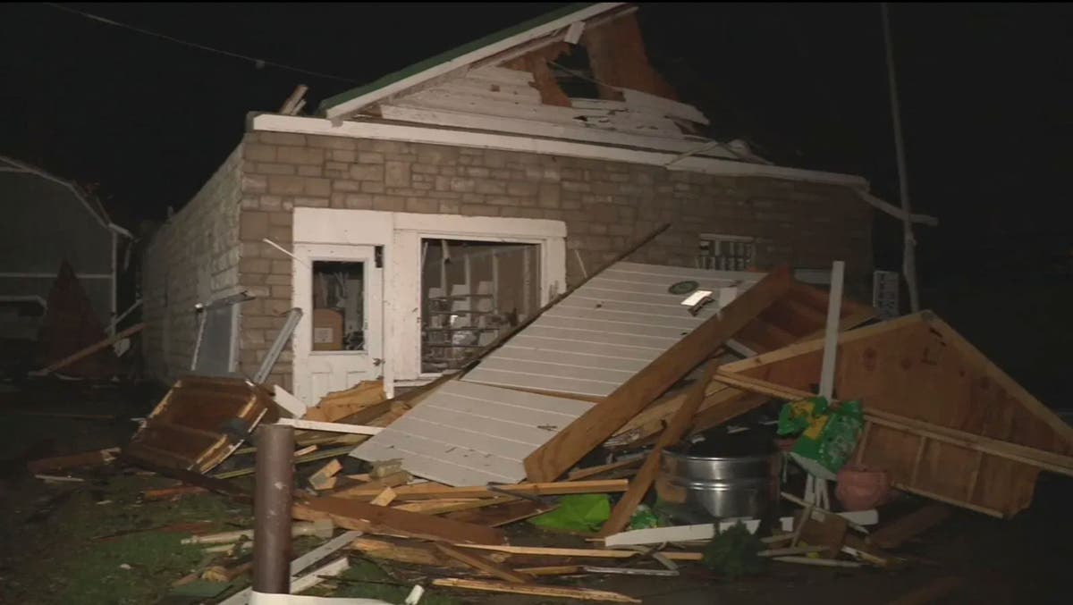 At least three dead in Ohio as tornadoes rip through US Midwest