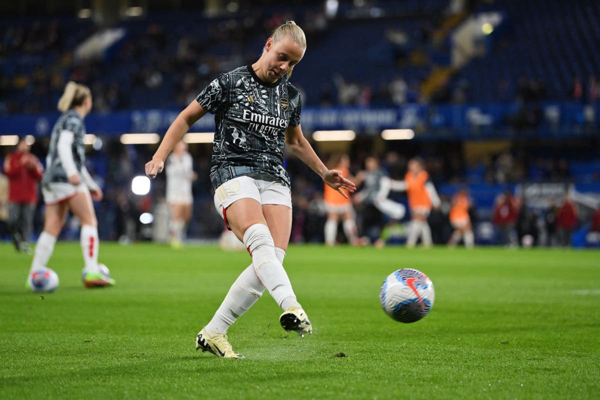 Chelsea vs Arsenal kick-off delayed due to ‘kit clash’