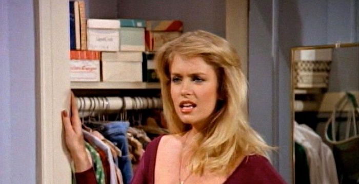 Donna Dixon Bio, Early Life, Career, Net Worth and Salary