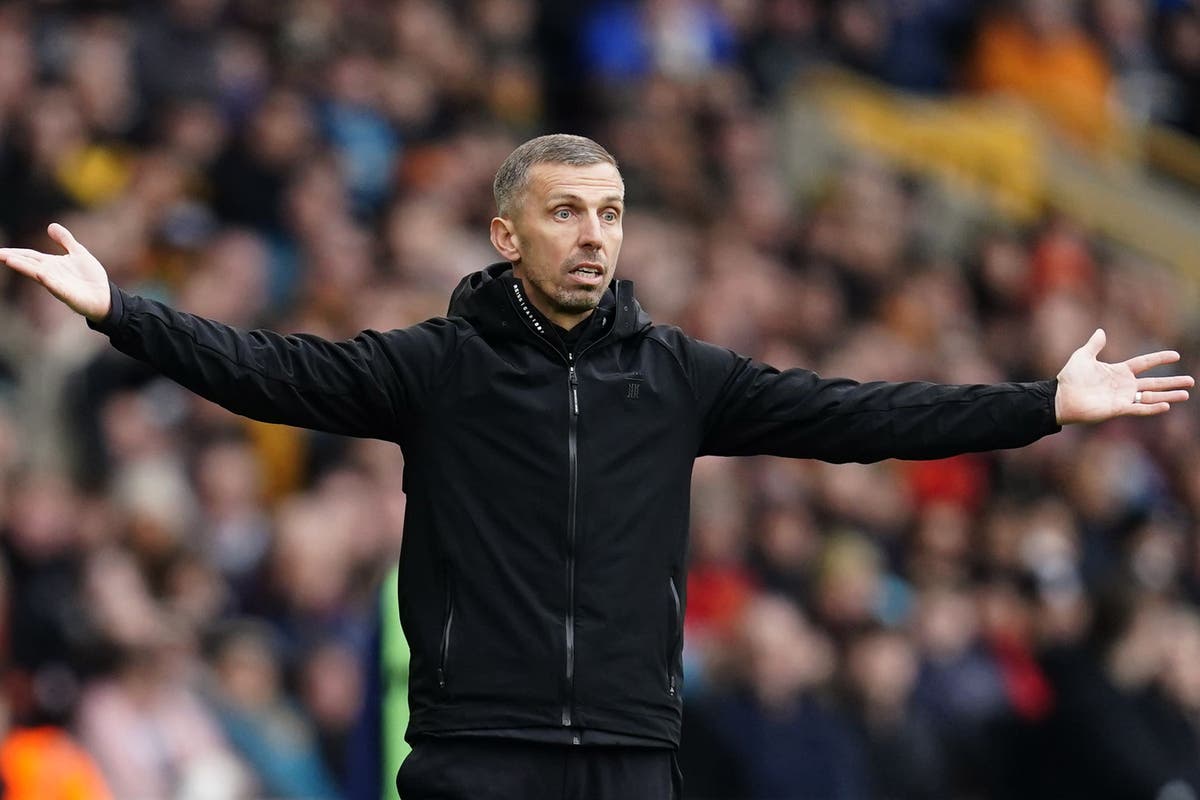 Gary O’Neil disgusted by Mark Robins’ behaviour in front of Wolves ball boy