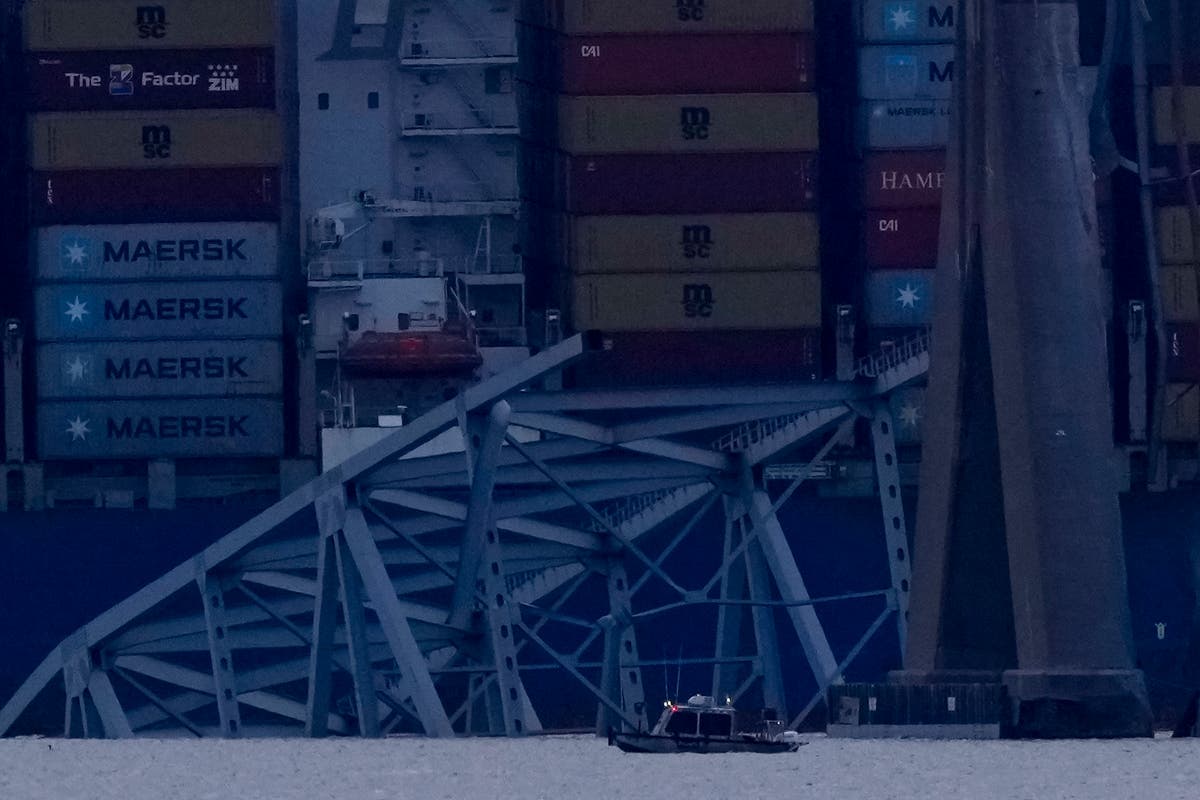 'Heroes' scrambled to stop traffic before Baltimore bridge collapsed; construction crew feared dead