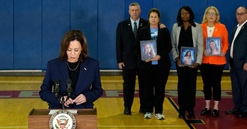 Kamala Harris Visits Parkland and Urges States to Adopt Red-Flag Gun Laws