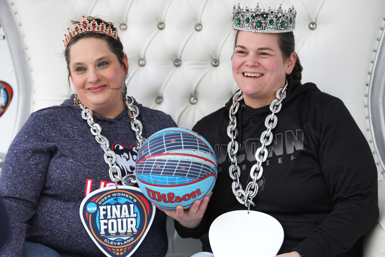 Image: North Carolina State v South Carolina fans happy