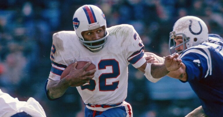 From football hero to murder suspect: An O.J. Simpson timeline